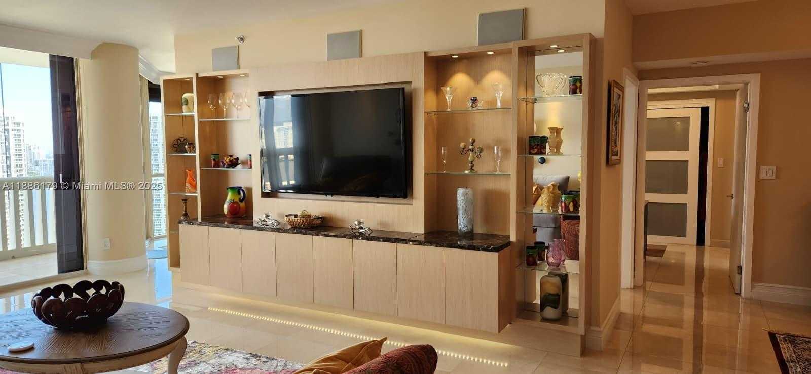 Small Image of 2000 ISLAND BLVD #2605, Aventura Number 15