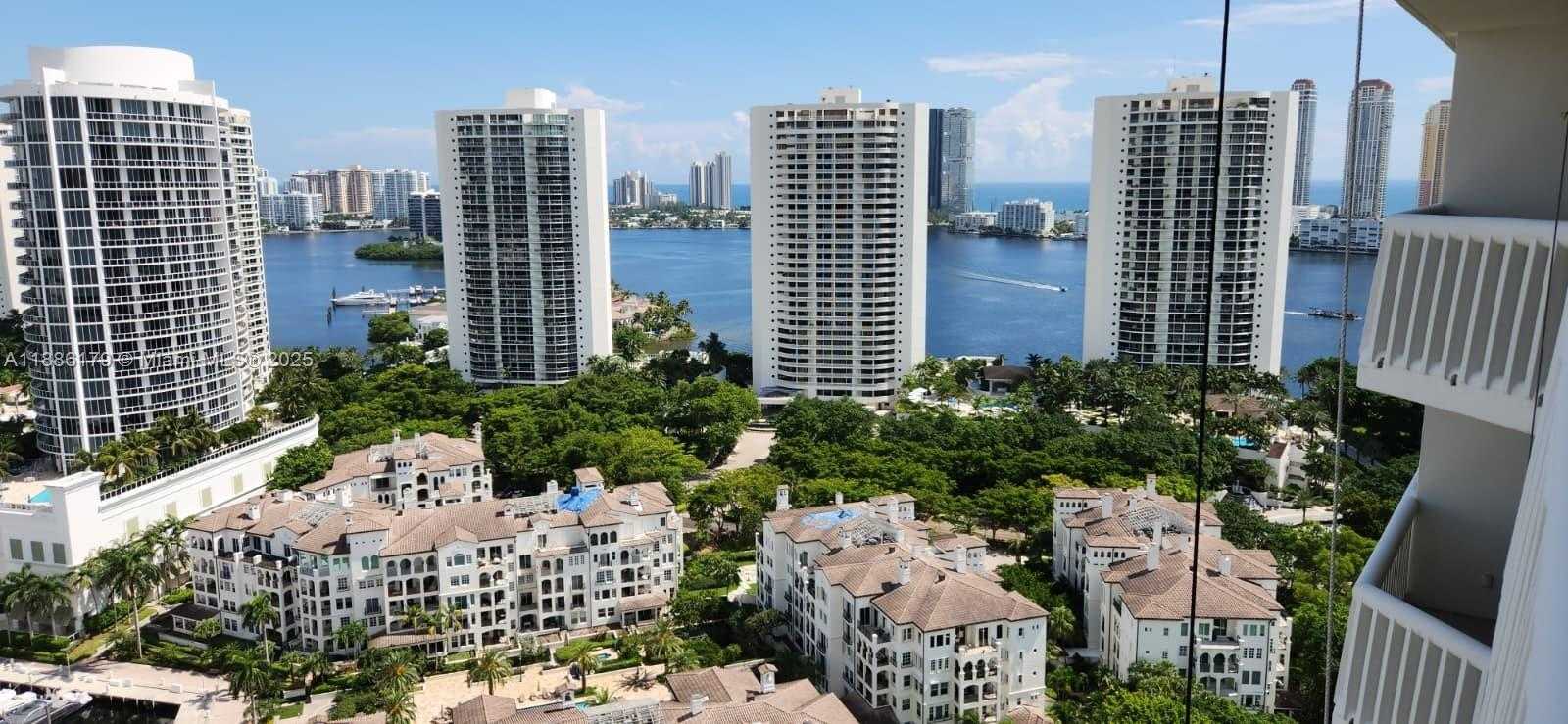 Small Image of 2000 ISLAND BLVD #2605, Aventura Number 19