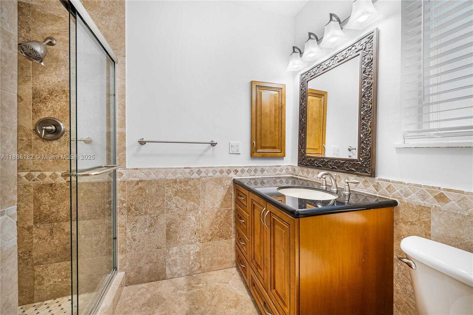 Small Image of 1039 HARDEE RD #1039, Coral Gables Number 27