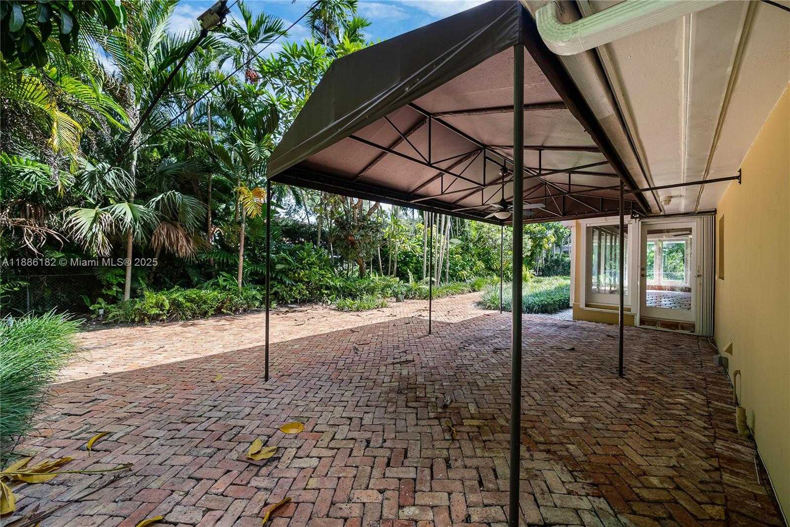 Small Image of 1039 HARDEE RD #1039, Coral Gables Number 39