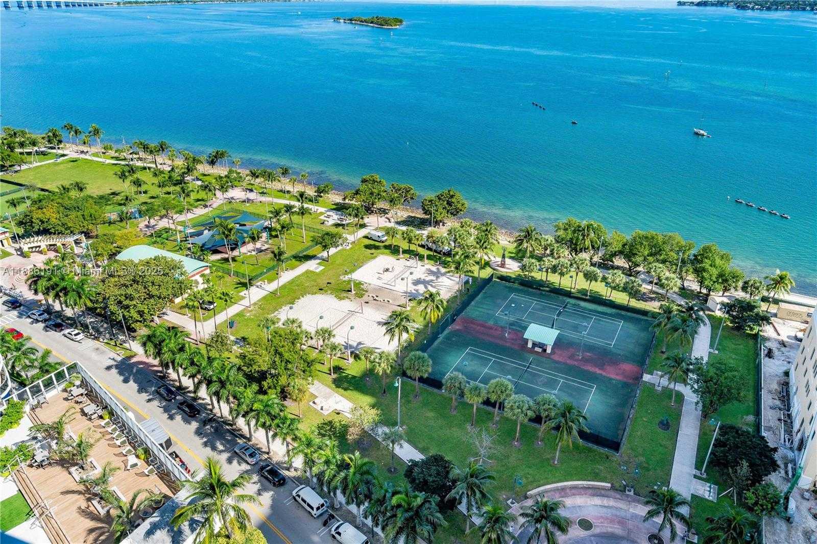 Small Image of 1750 NORTH BAYSHORE DR #2301, Miami Number 19