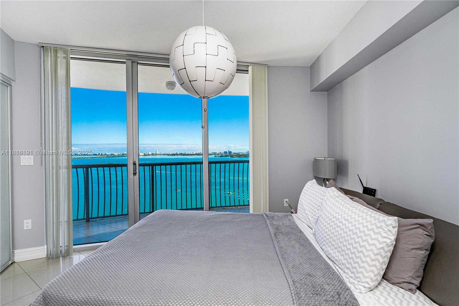 Small Image of 1750 NORTH BAYSHORE DR #2301, Miami Number 7