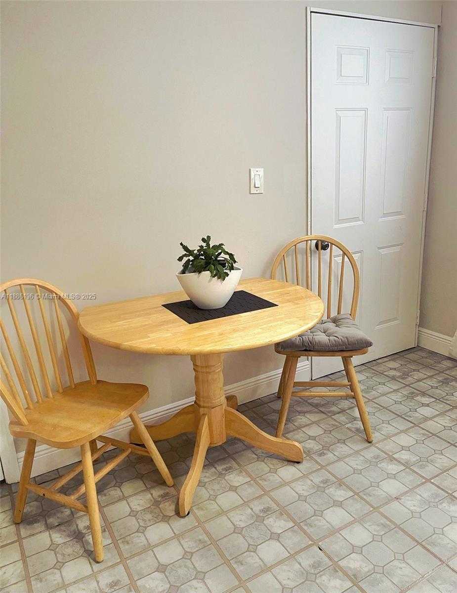 Small Image of 657 82ND ST, Miami Beach Number 14