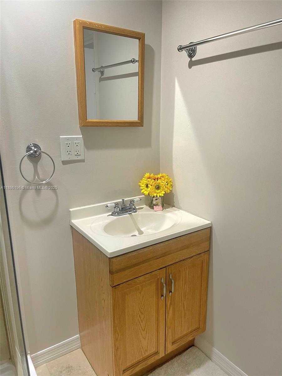 Small Image of 657 82ND ST, Miami Beach Number 22