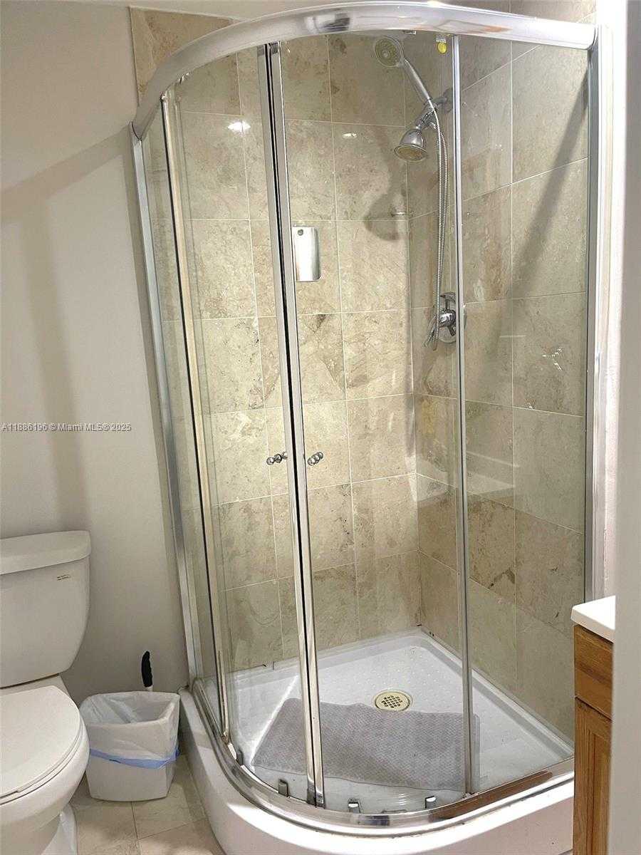 Small Image of 657 82ND ST, Miami Beach Number 23
