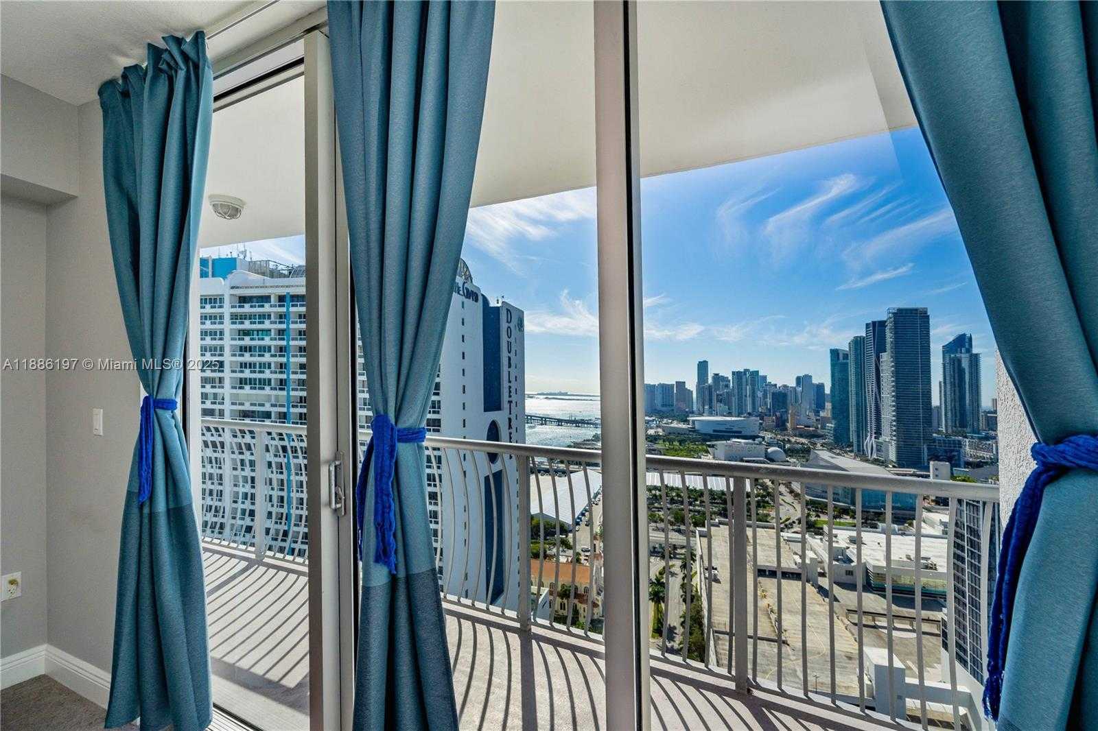 Small Image of 1750 NORTH BAYSHORE DR #3410, Miami Number 21