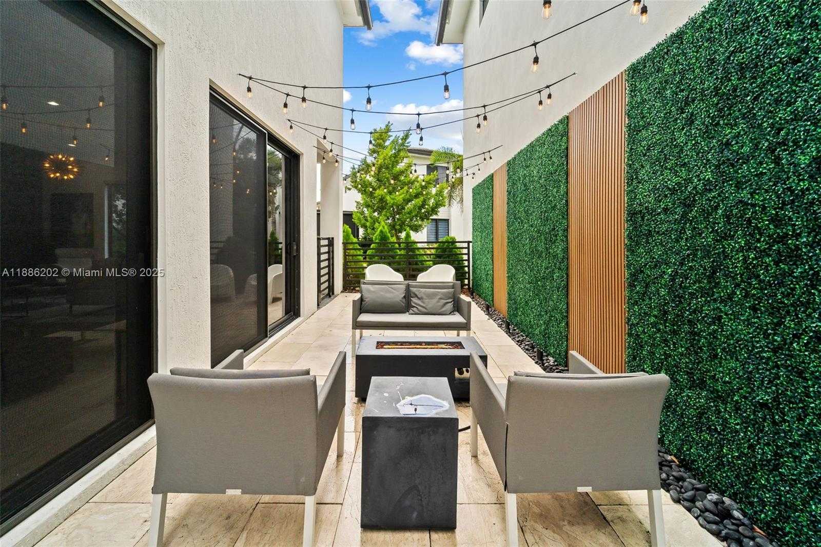 Small Image of 4420 NORTH WEST 81ST AVE, Doral Number 20