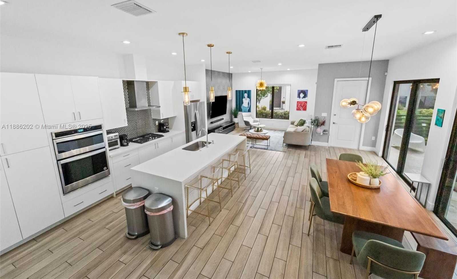 Small Image of 4420 NORTH WEST 81ST AVE, Doral Number 4