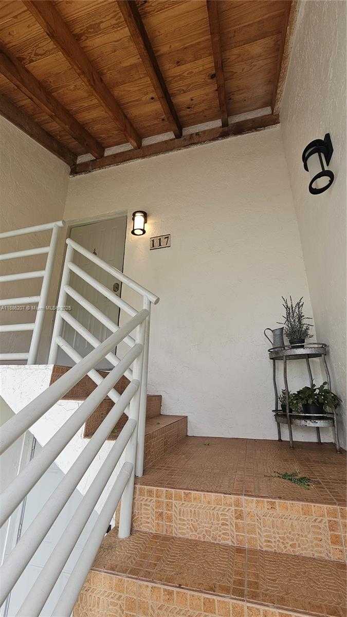 Small Image of 3544 MAGELLAN CIR #117, Aventura Number 2