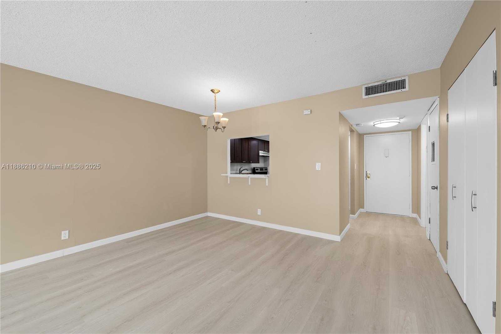Small Image of 16740 NORTH EAST 9TH AVE #508, North Miami Beach Number 8