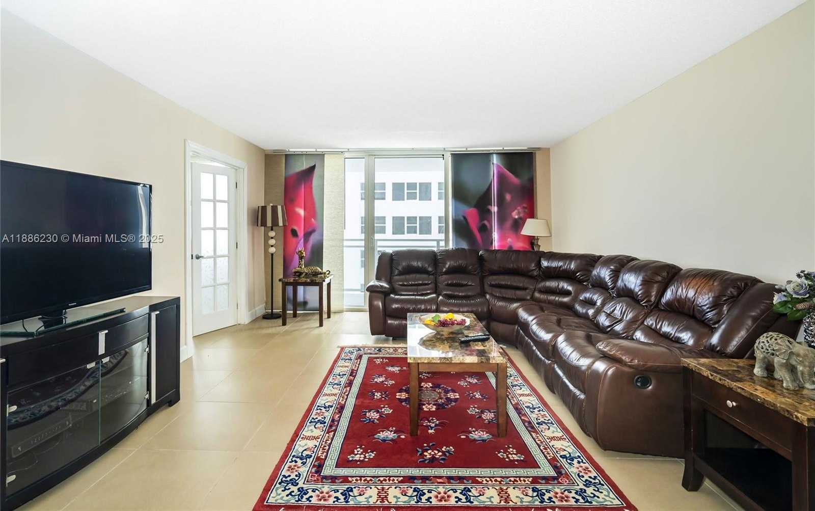 Small Image of 2030 SOUTH OCEAN DR #1118, Hallandale Beach Number 11