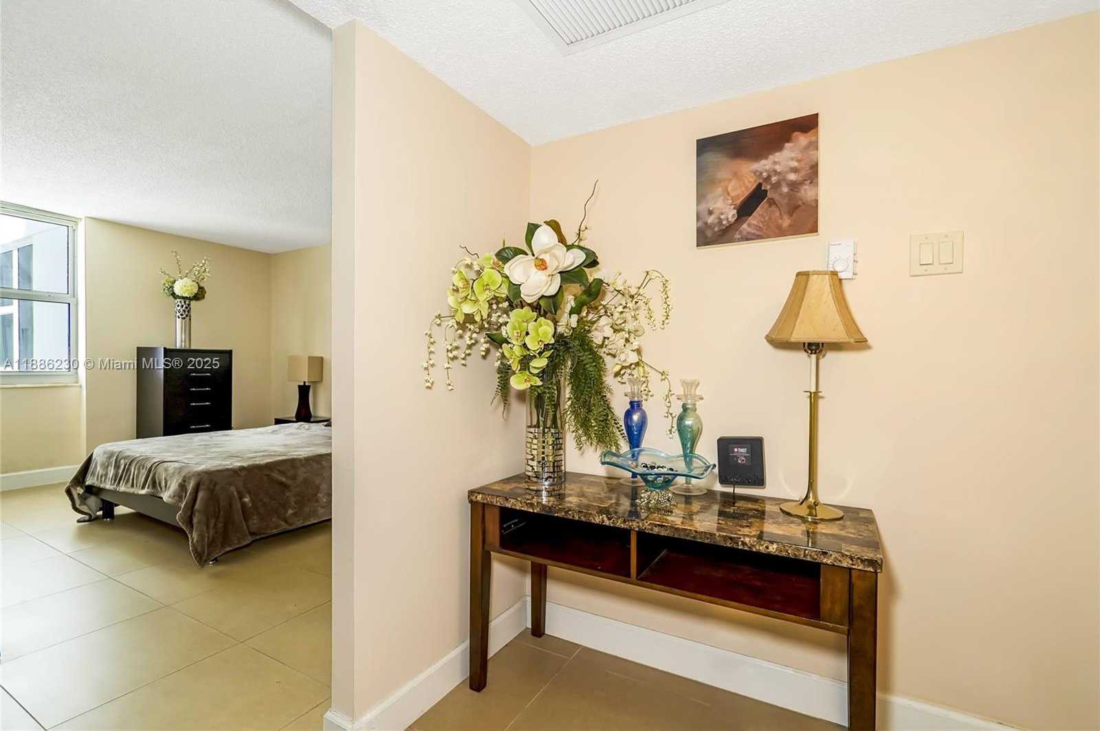 Small Image of 2030 SOUTH OCEAN DR #1118, Hallandale Beach Number 18
