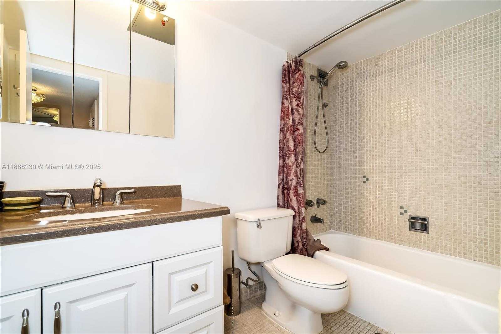 Small Image of 2030 SOUTH OCEAN DR #1118, Hallandale Beach Number 23