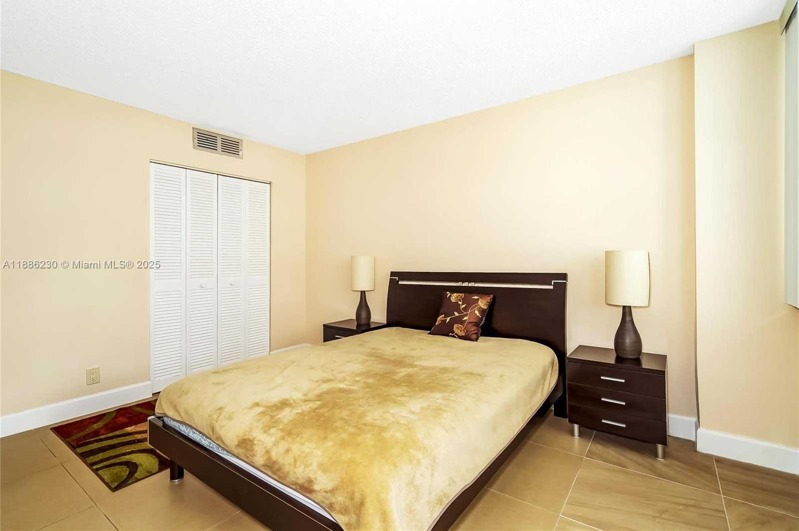 Small Image of 2030 SOUTH OCEAN DR #1118, Hallandale Beach Number 29