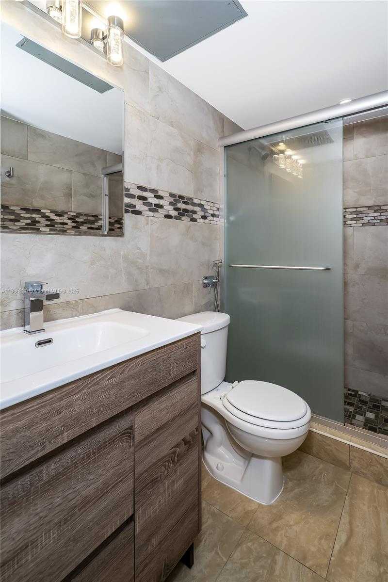 Small Image of 2030 SOUTH OCEAN DR #1118, Hallandale Beach Number 33
