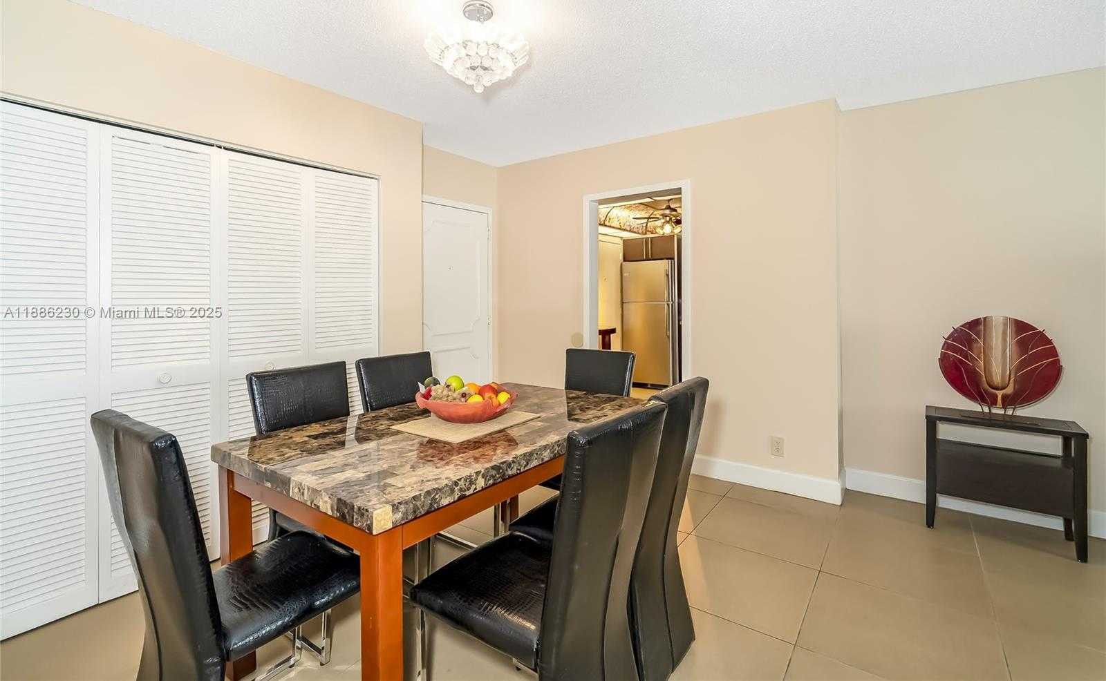 Small Image of 2030 SOUTH OCEAN DR #1118, Hallandale Beach Number 8
