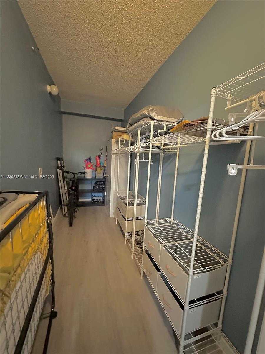 Small Image of 3155 NORTH EAST 184TH ST #8201, Aventura Number 11