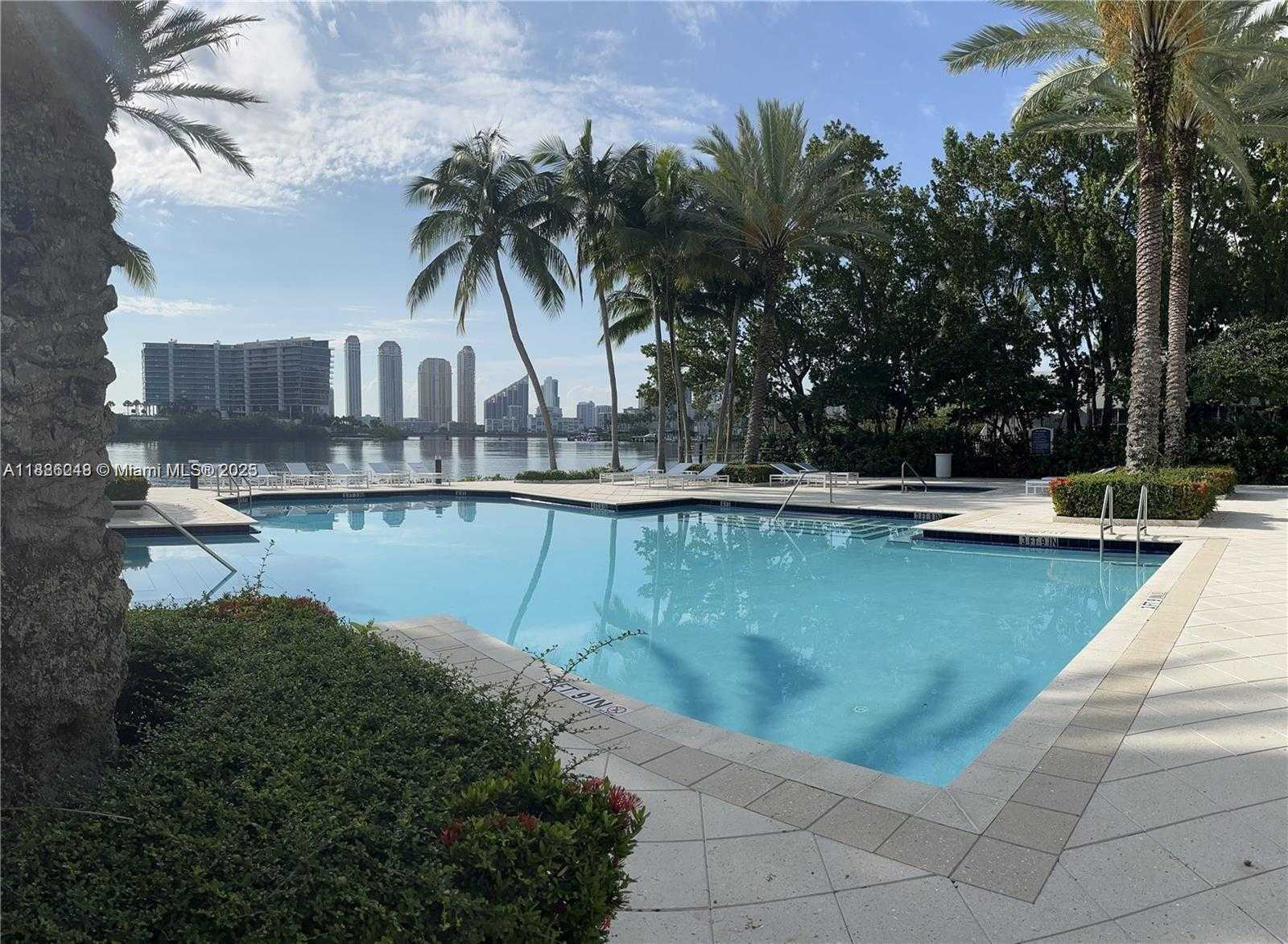 Small Image of 3155 NORTH EAST 184TH ST #8201, Aventura Number 14