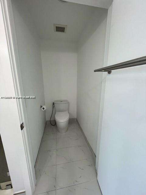 Small Image of 16385 BISCAYNE BLVD #904, North Miami Beach Number 23