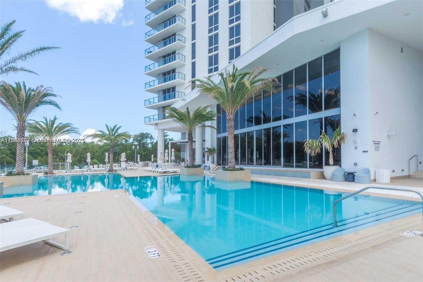 Small Image of 16385 BISCAYNE BLVD #904, North Miami Beach Number 34