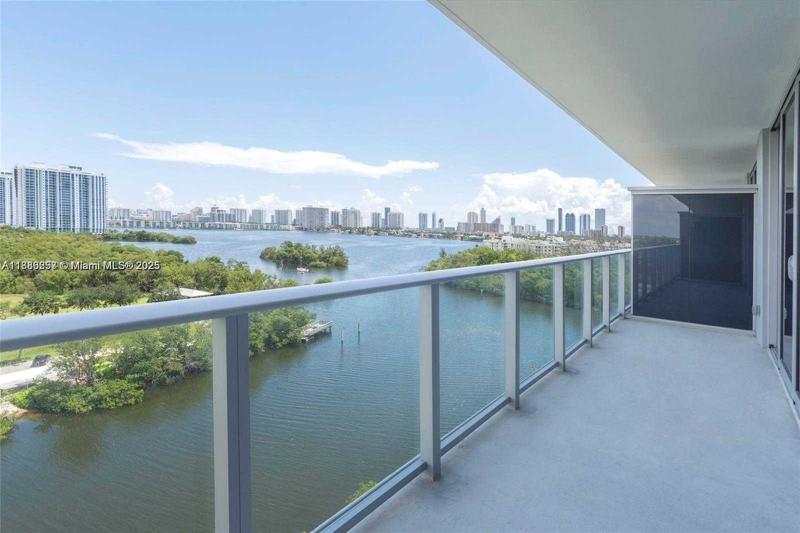Small Image of 16385 BISCAYNE BLVD #904, North Miami Beach Number 6