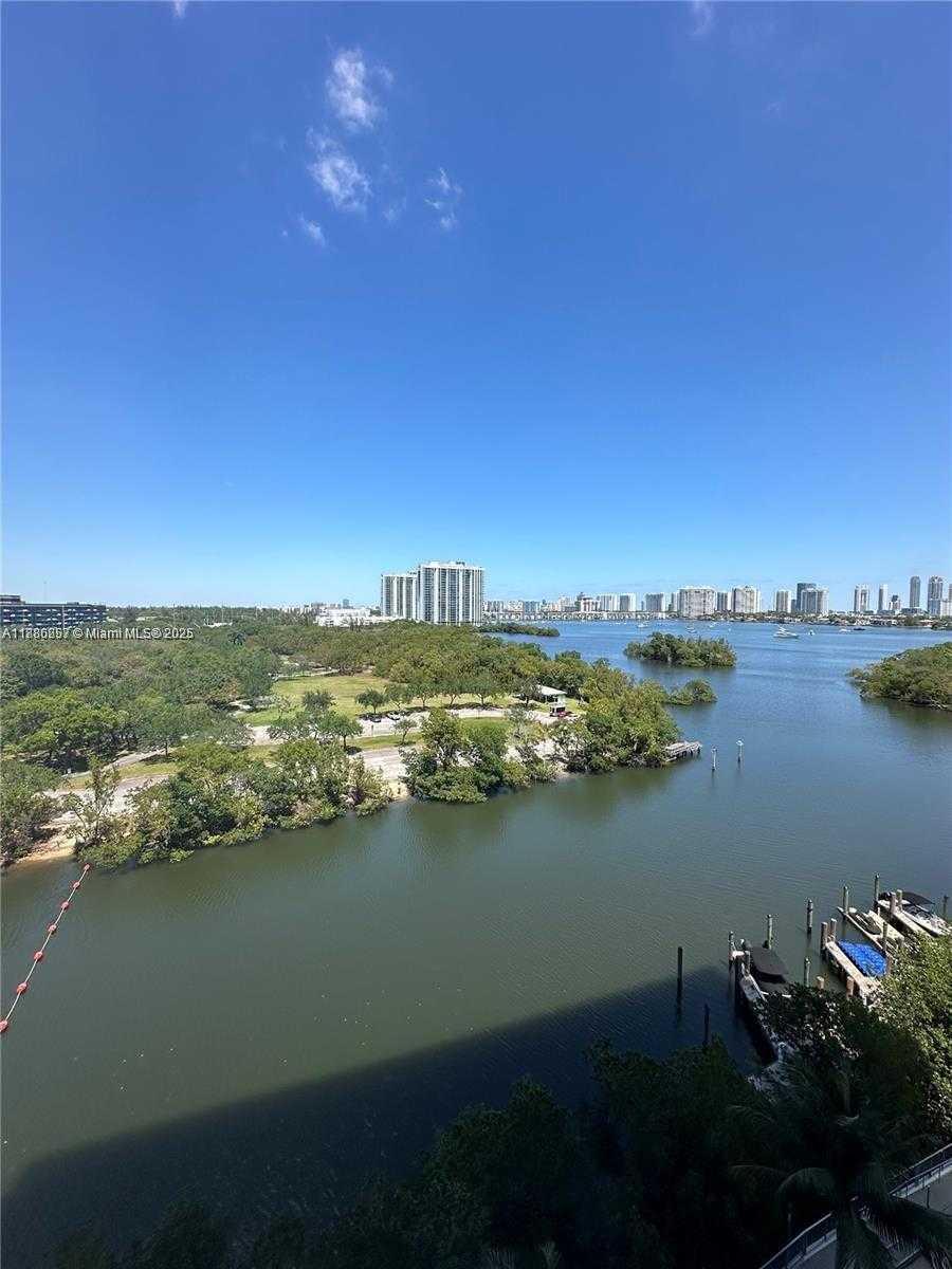 Small Image of 16385 BISCAYNE BLVD #904, North Miami Beach Number 8