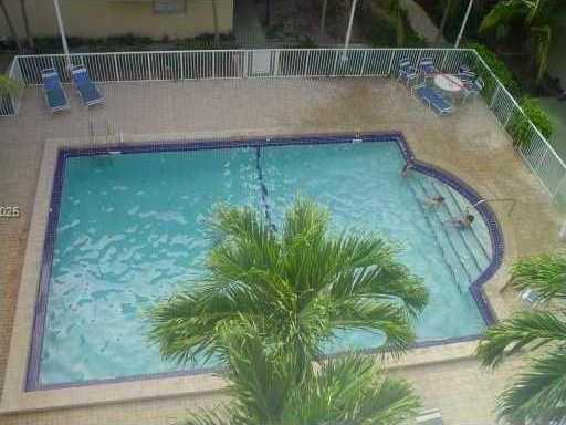 Small Image of 1801 SOUTH TREASURE DR #525, North Bay Village Number 35