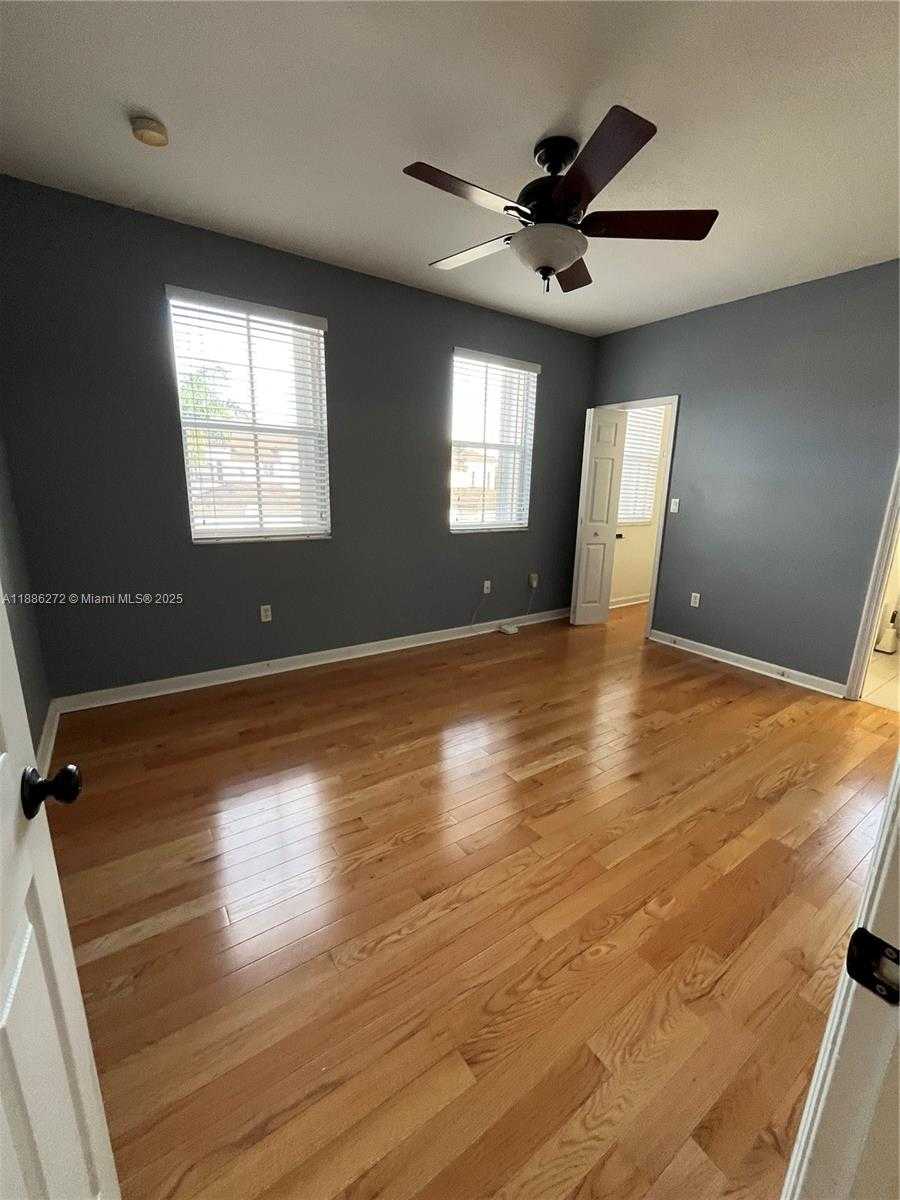 Small Image of 9140 SOUTH WEST 153RD AVE, Miami Number 21