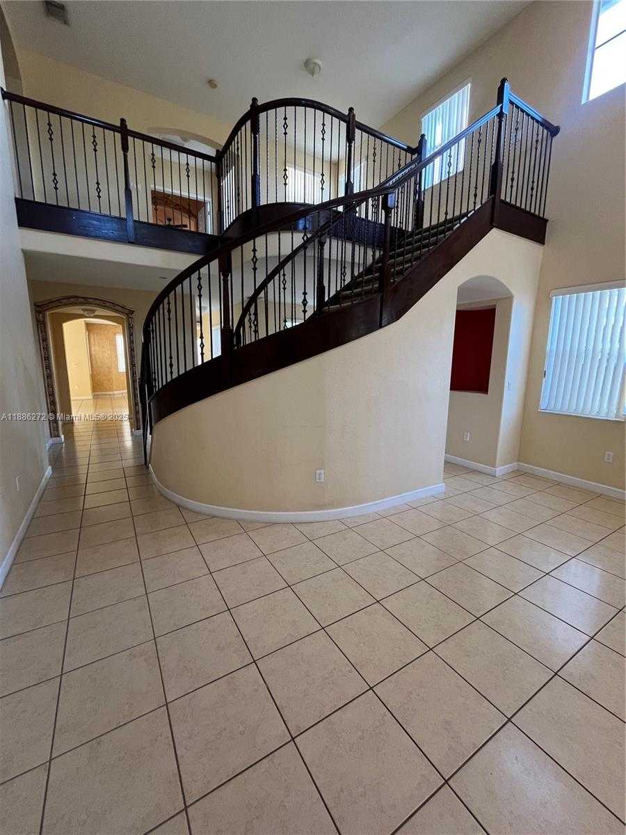 Small Image of 9140 SOUTH WEST 153RD AVE, Miami Number 25
