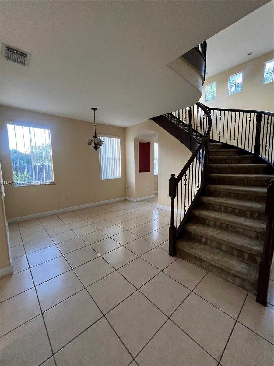 Small Image of 9140 SOUTH WEST 153RD AVE, Miami Number 26