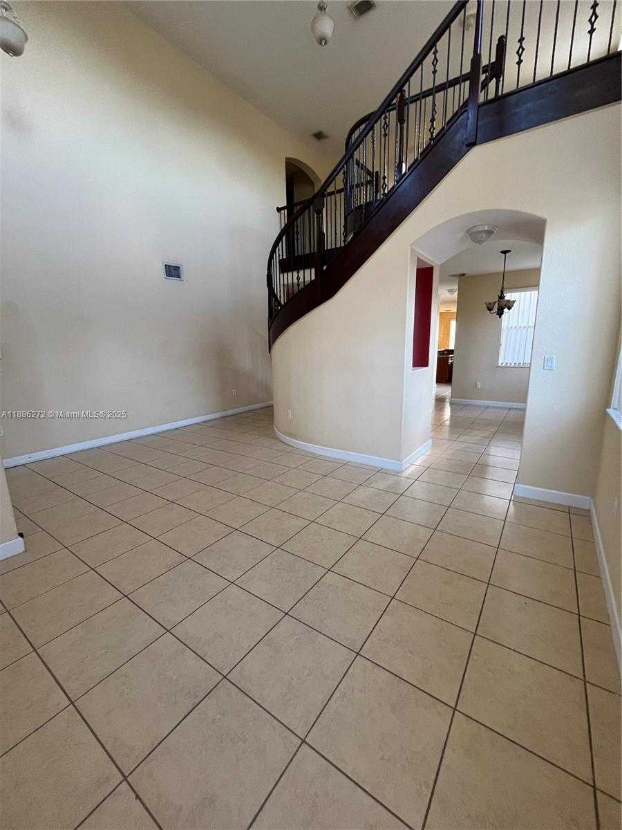 Small Image of 9140 SOUTH WEST 153RD AVE, Miami Number 29
