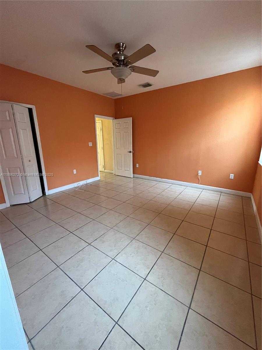 Small Image of 9140 SOUTH WEST 153RD AVE, Miami Number 43