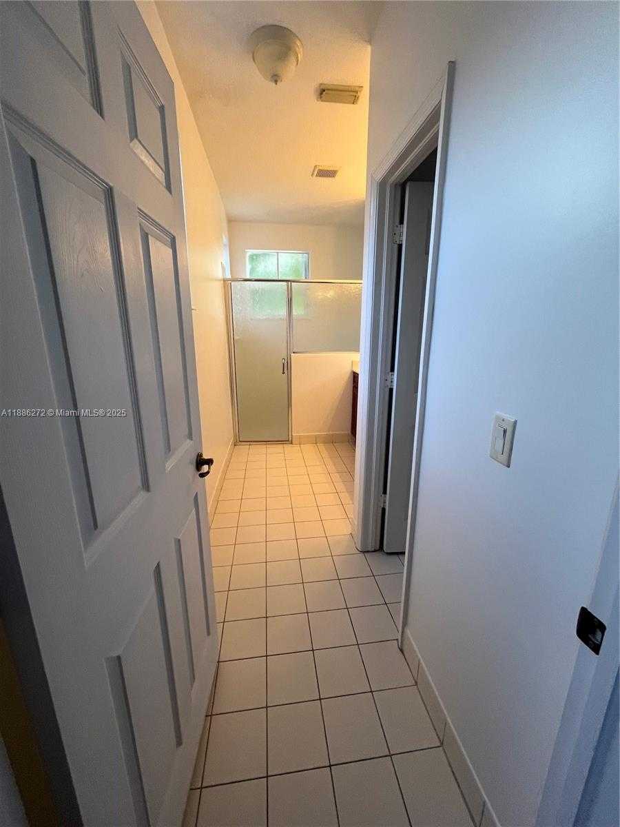 Small Image of 9140 SOUTH WEST 153RD AVE, Miami Number 45
