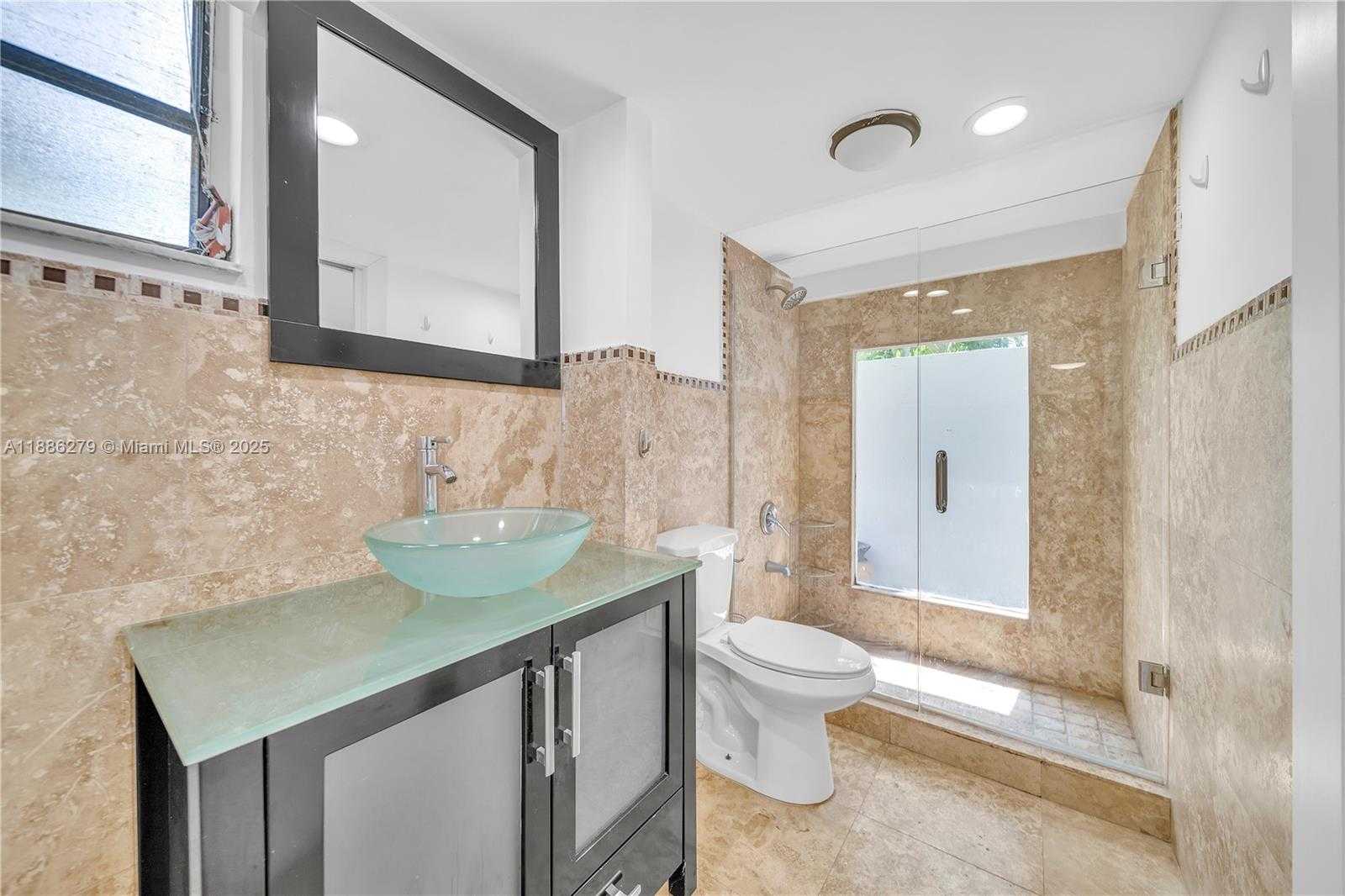 Small Image of 2745 SOUTH WEST 32ND AVE #2745, Miami Number 12