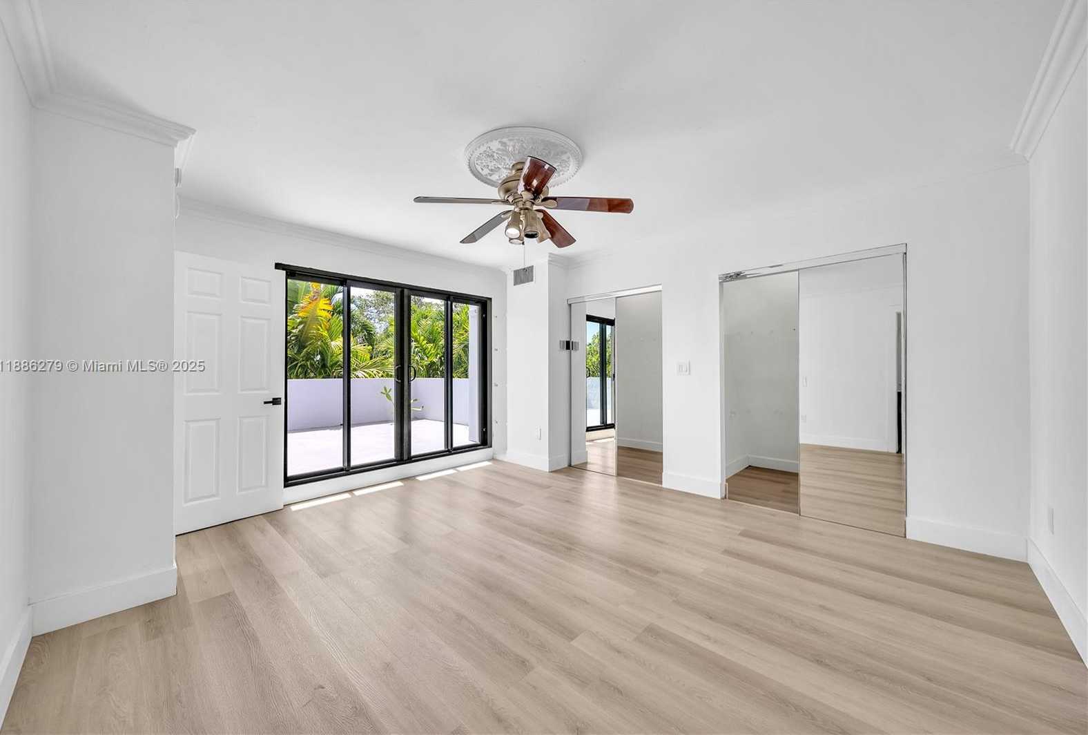 Small Image of 2745 SOUTH WEST 32ND AVE #2745, Miami Number 14