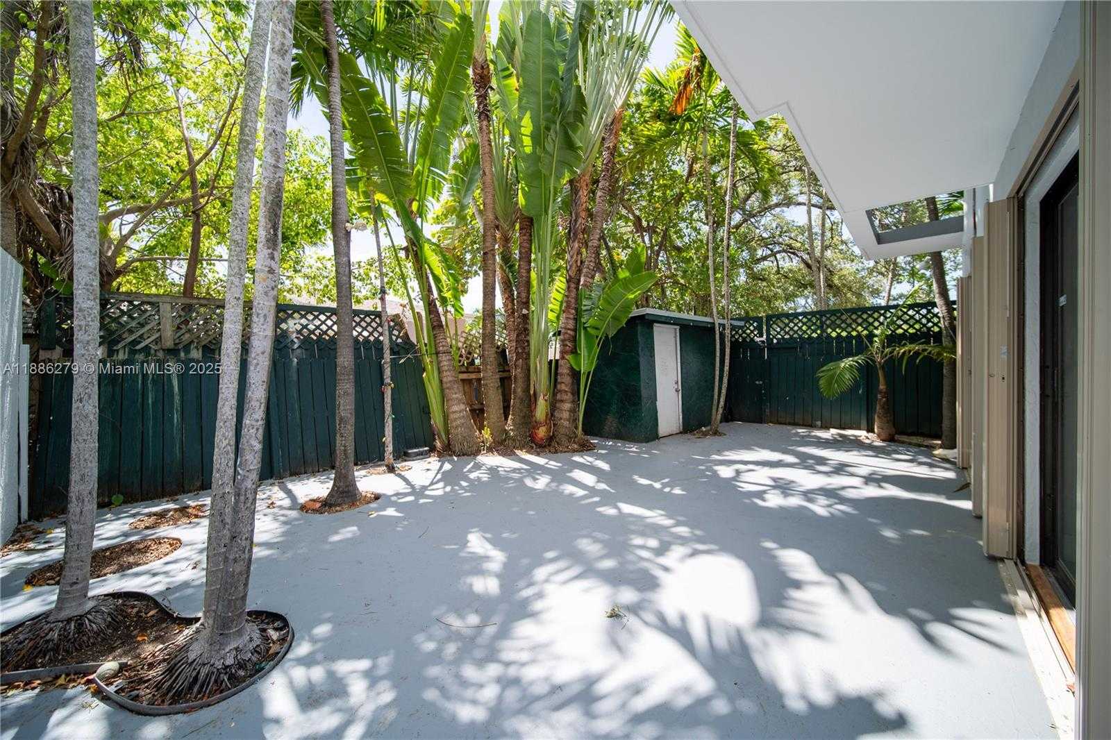 Small Image of 2745 SOUTH WEST 32ND AVE #2745, Miami Number 26