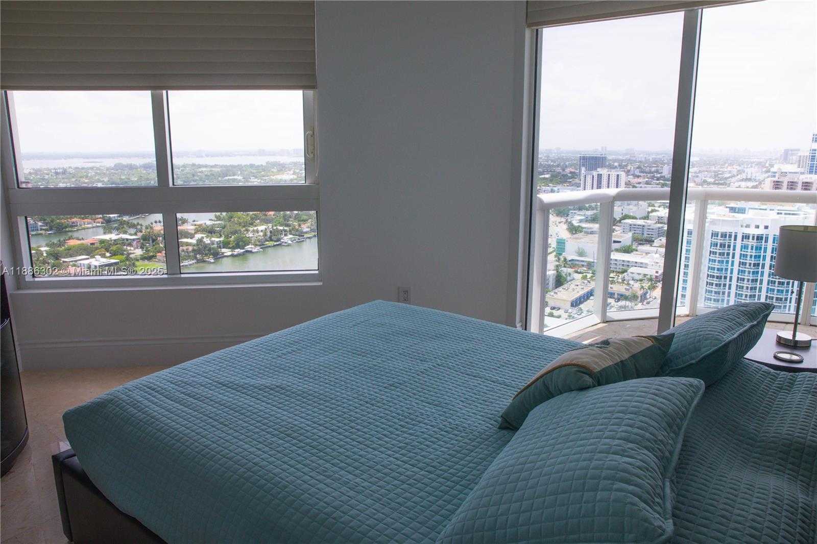 Small Image of 6365 COLLINS AVE #3201, Miami Beach Number 16