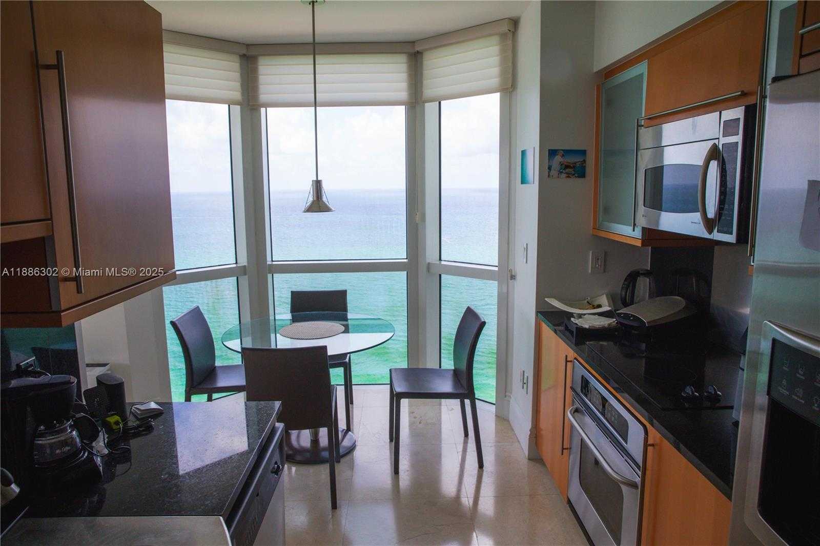 Small Image of 6365 COLLINS AVE #3201, Miami Beach Number 22