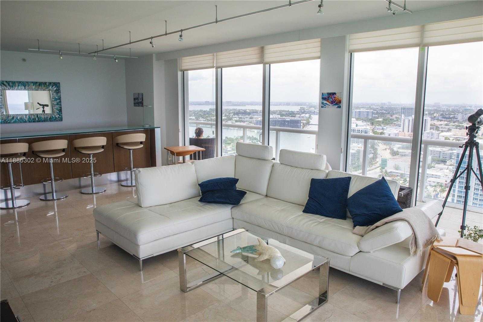 Small Image of 6365 COLLINS AVE #3201, Miami Beach Number 4