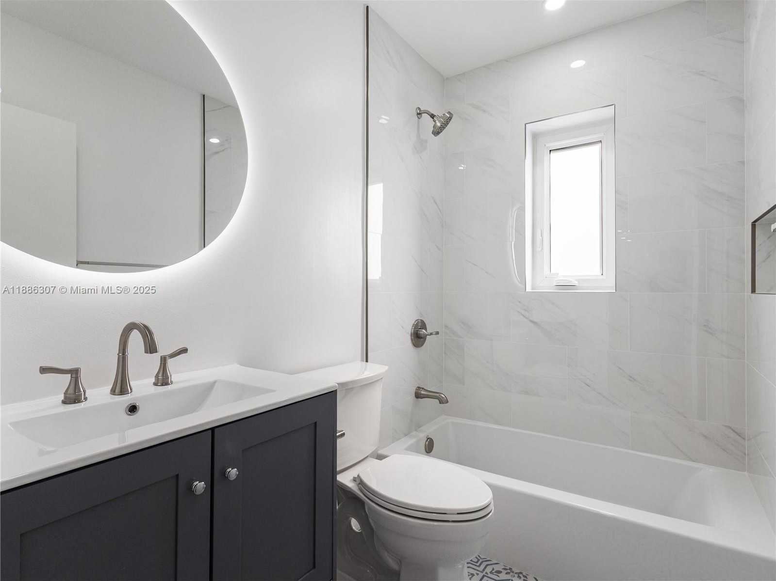 Small Image of 741 PALERMO AVE, Coral Gables Number 33