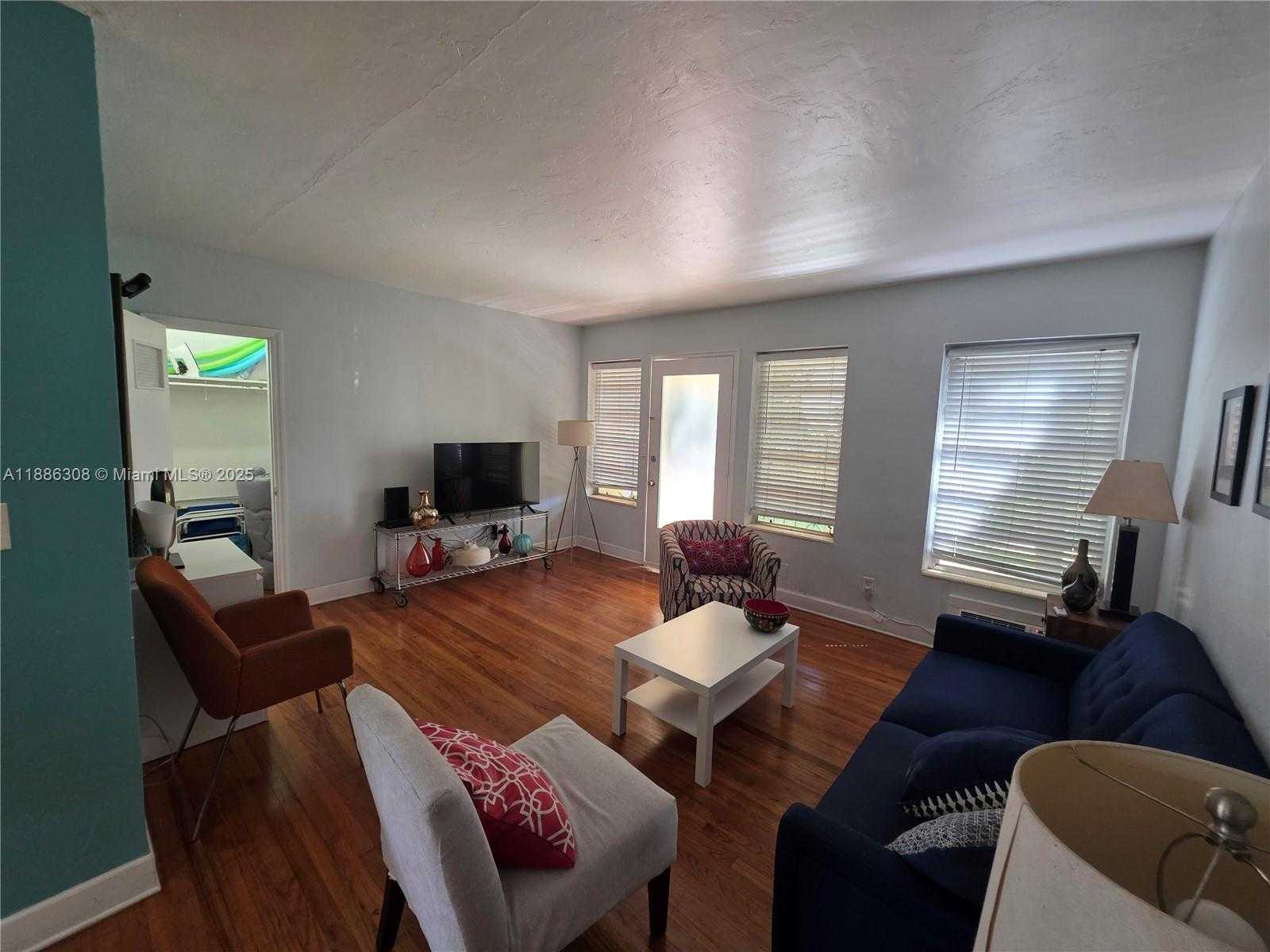 Small Image of 8024 HARDING AVE #2, Miami Beach Number 6