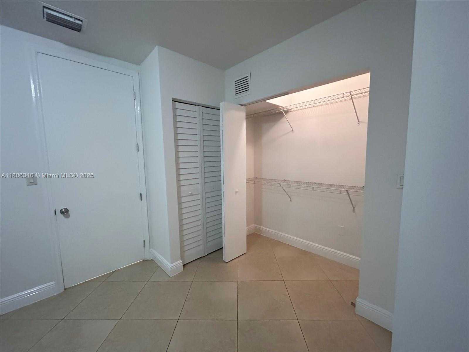 Small Image of 1034 LENOX AVE #3, Miami Beach Number 8
