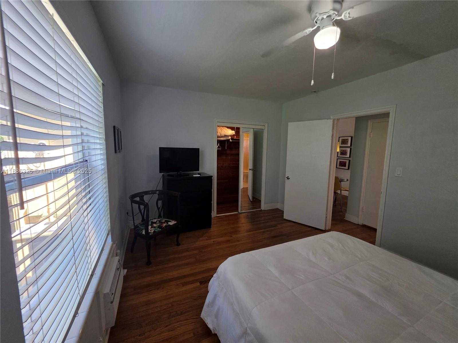 Small Image of 8024 HARDING AVE #7, Miami Beach Number 4
