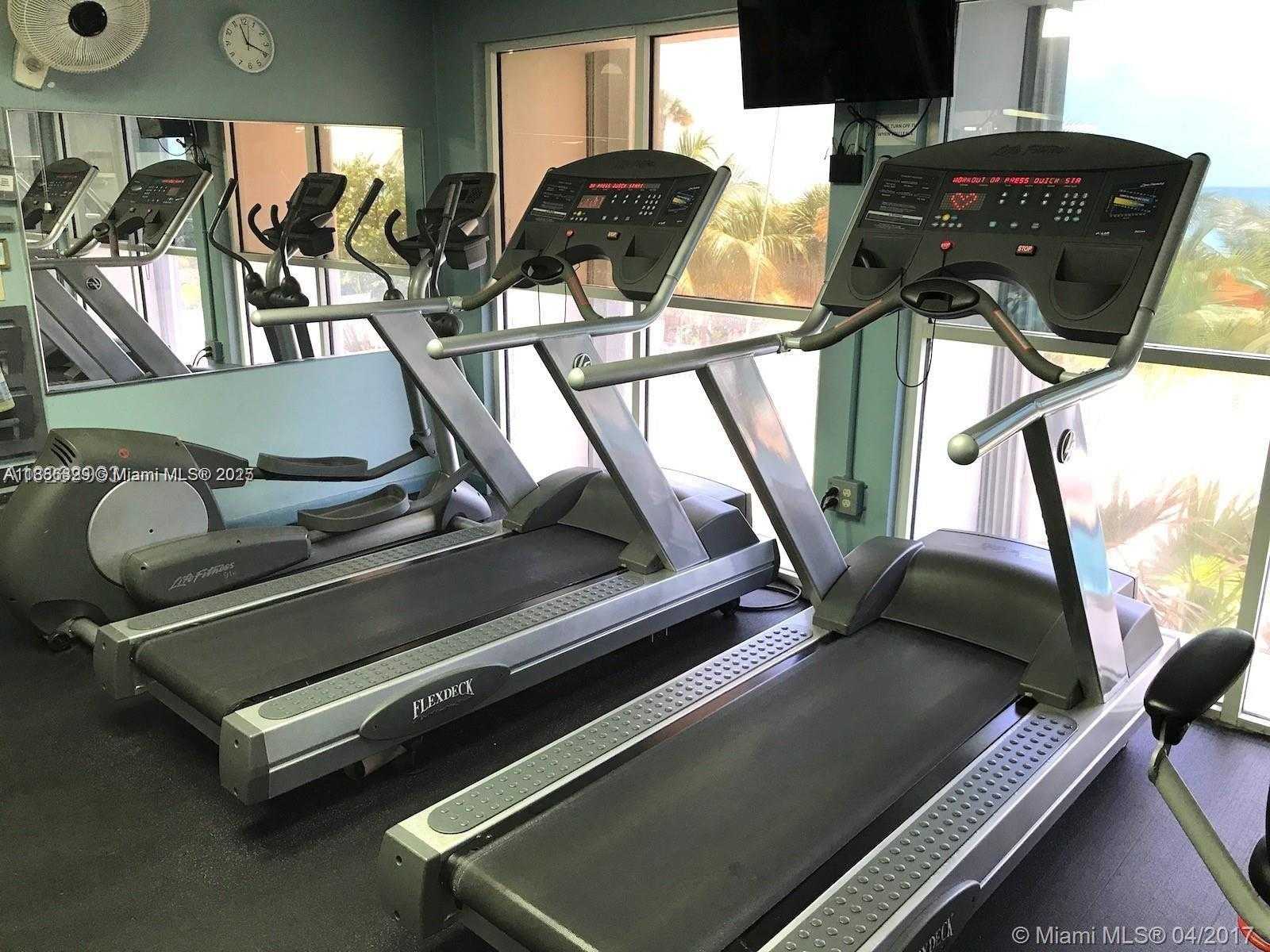 Small Image of 9341 COLLINS AVE #1103, Surfside Number 16