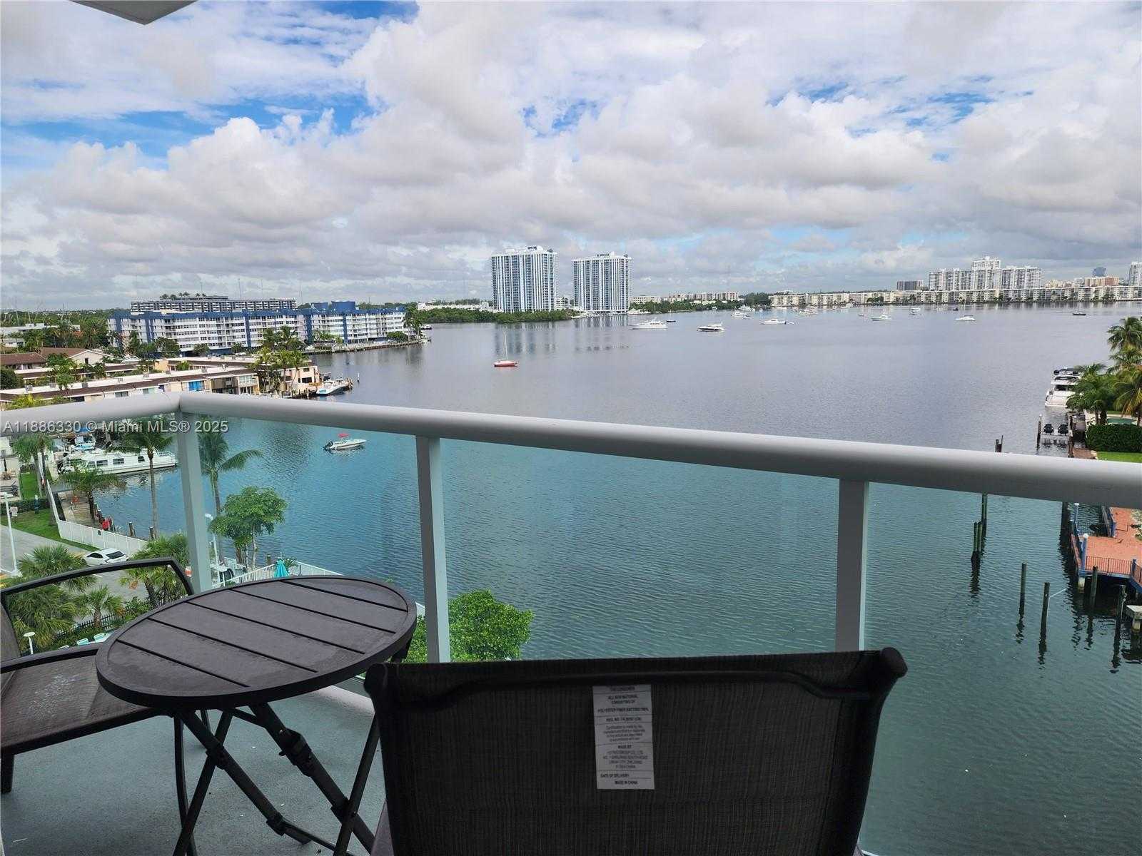 Small Image of 2841 NORTH EAST 163RD ST #805, North Miami Beach Number 14