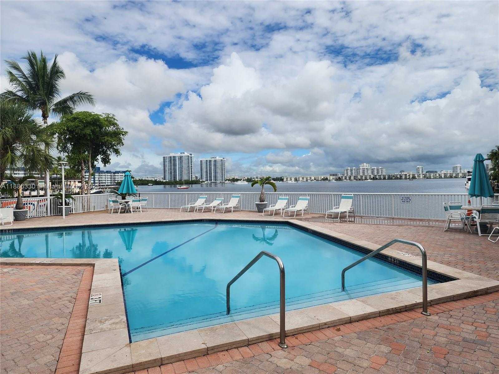 Small Image of 2841 NORTH EAST 163RD ST #805, North Miami Beach Number 17