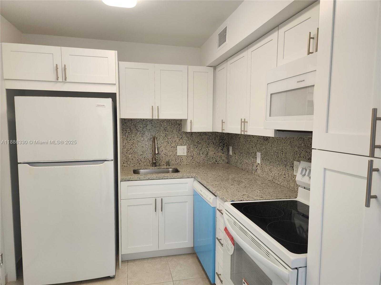 Small Image of 2841 NORTH EAST 163RD ST #805, North Miami Beach Number 4