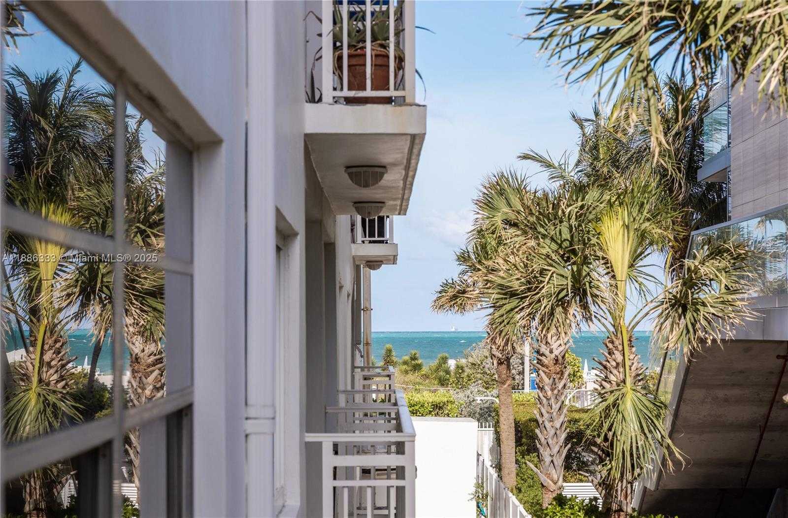 Small Image of 325 OCEAN DR #206, Miami Beach Number 13
