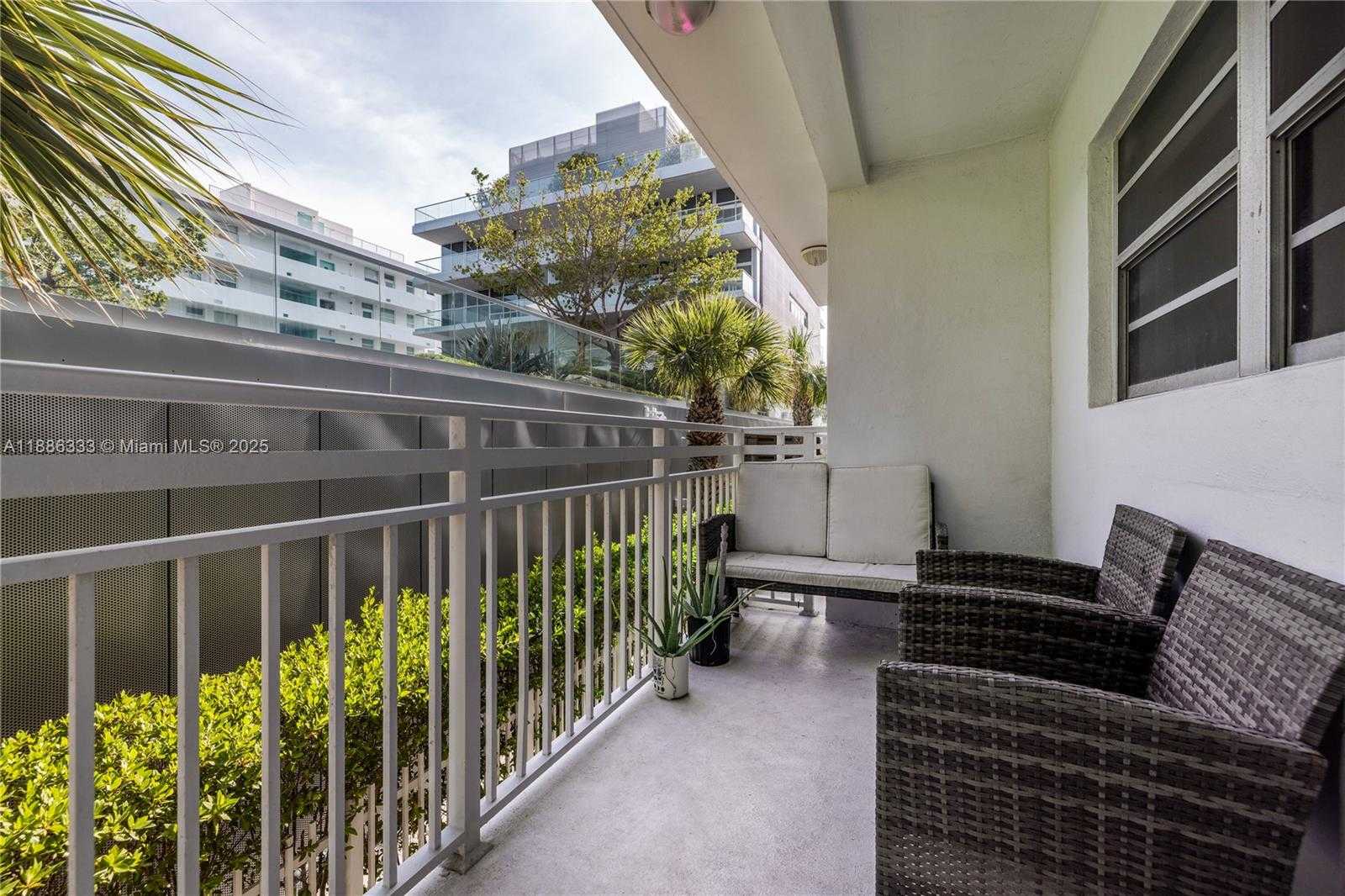 Small Image of 325 OCEAN DR #206, Miami Beach Number 15