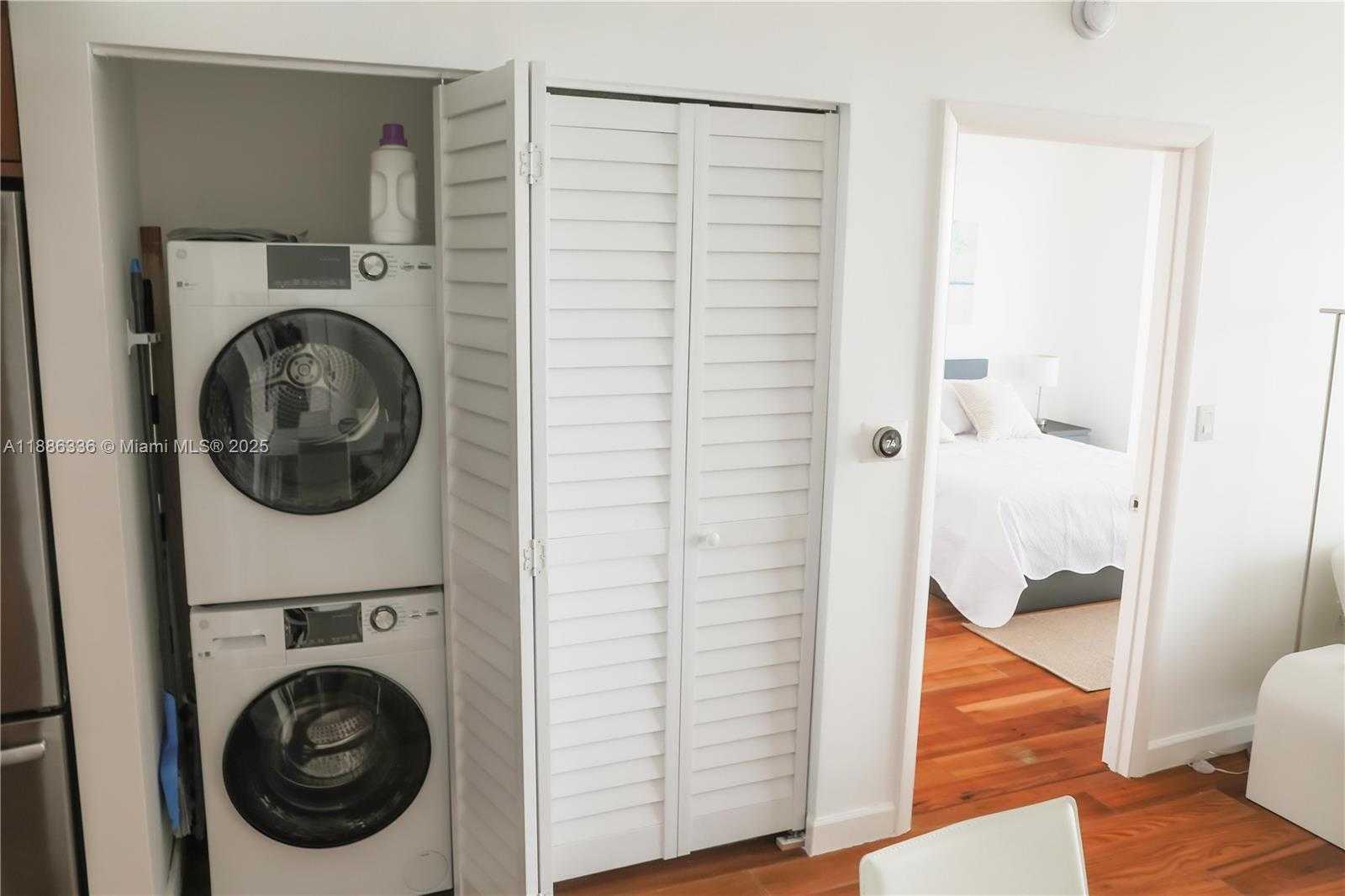 Small Image of 6365 COLLINS AVE #2311, Miami Beach Number 14